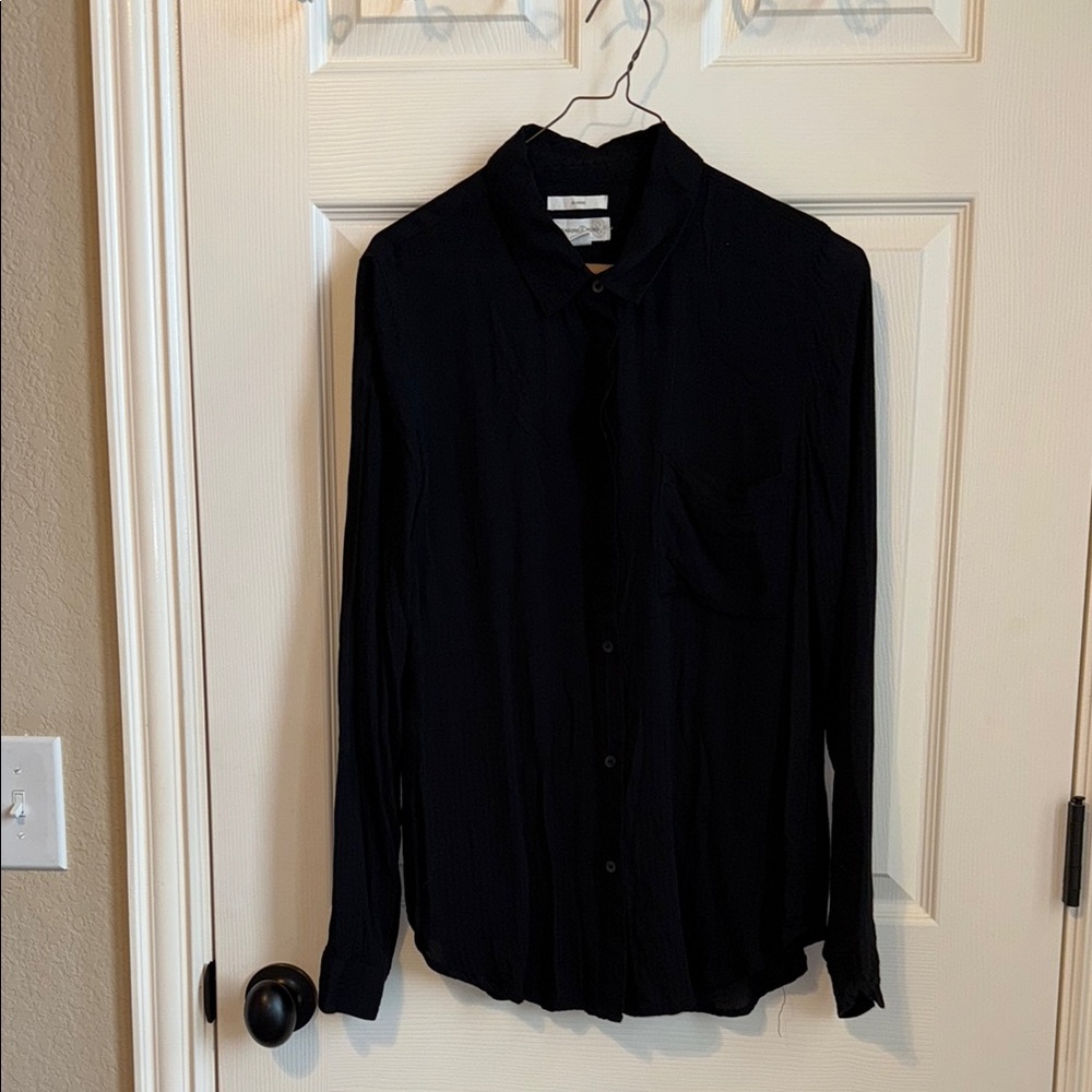 Lightweight Black Buttonup Shirt